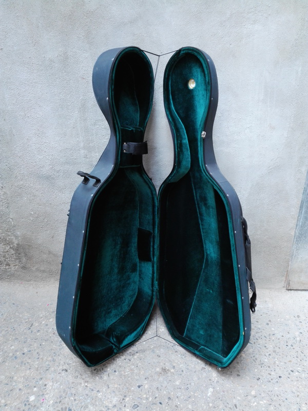 funda instrumento musica contrabajo loneta terciopelo 135x50x22-32 (32eu.) 1u